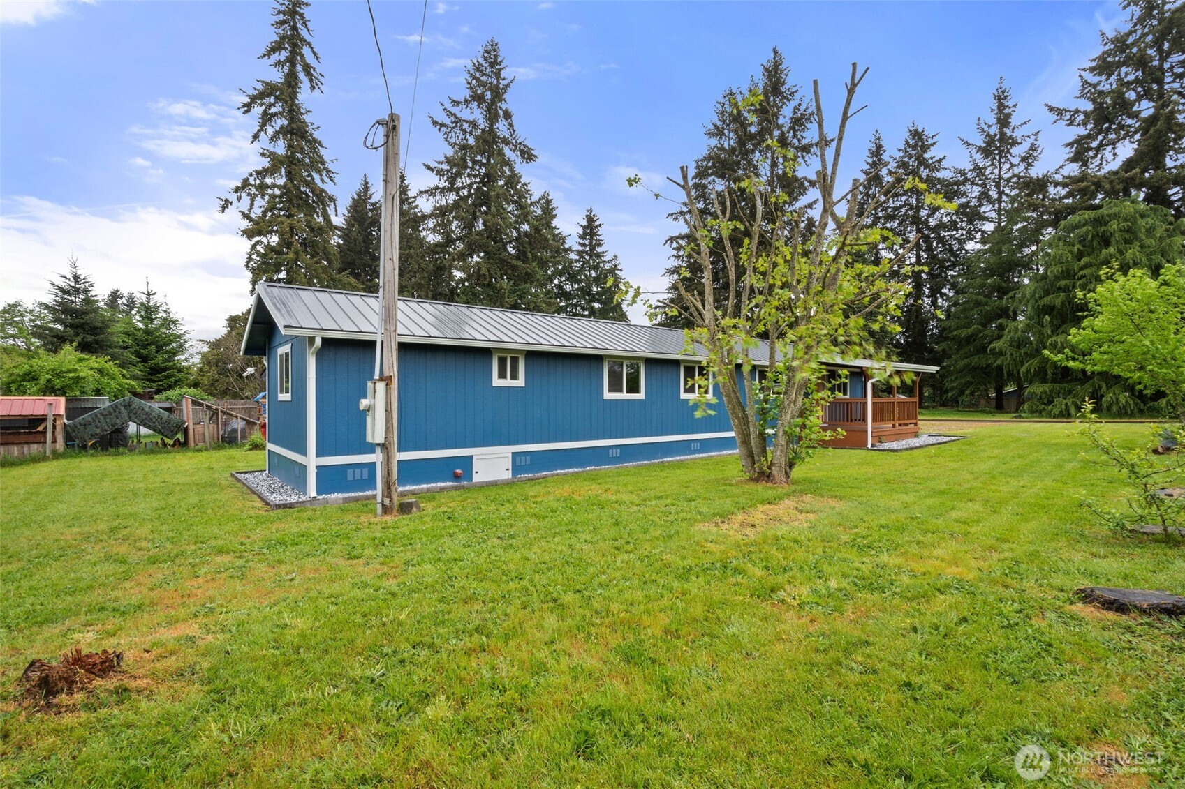 18011 Jordan St , Rochester, WA 98579
