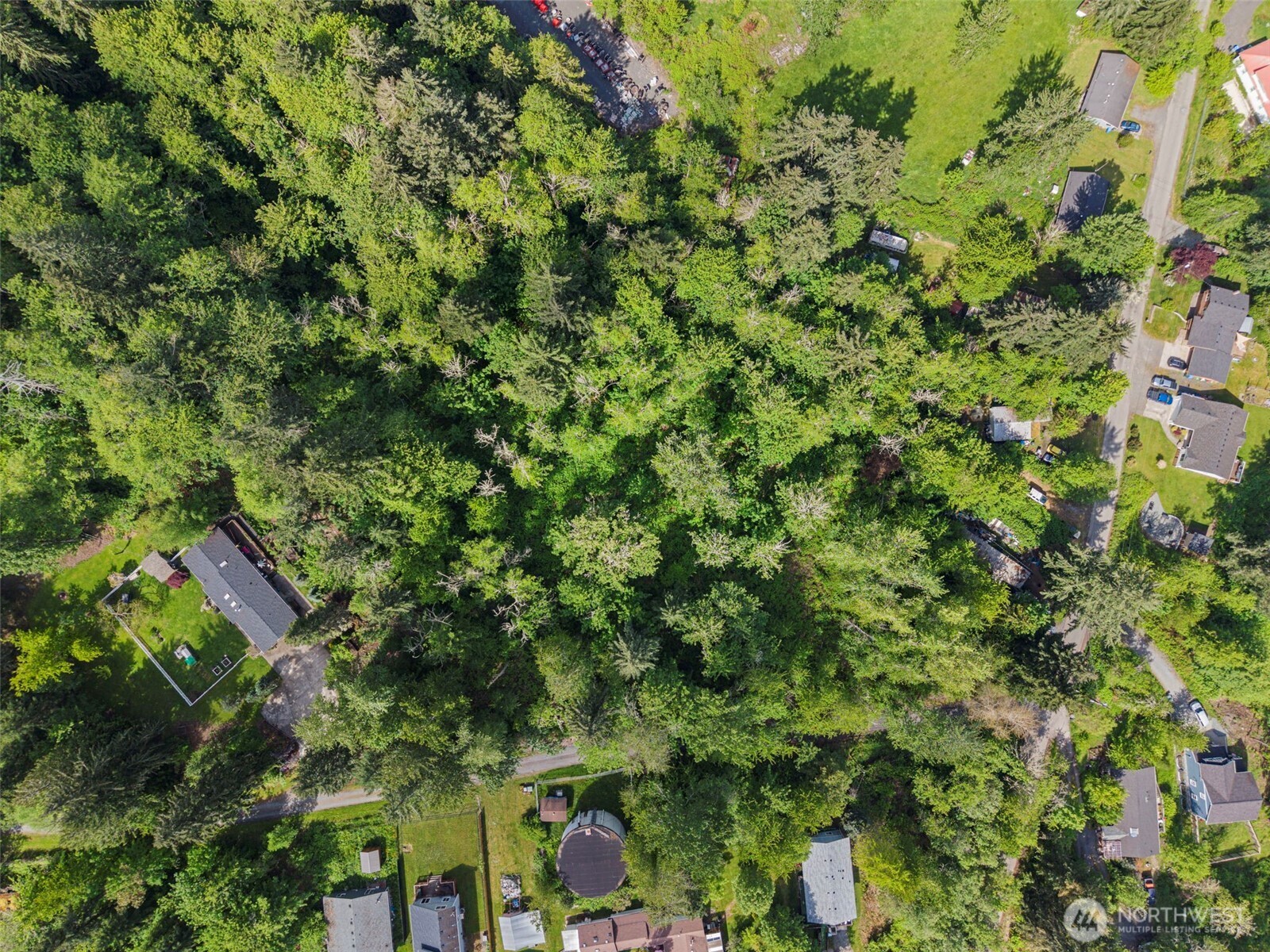 475 Larson Street , Eatonville, WA 98328