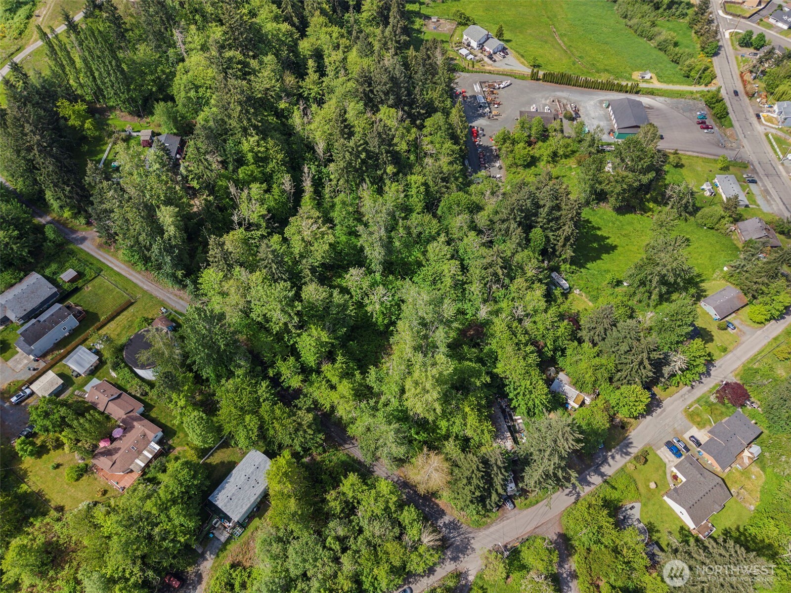 475 Larson Street , Eatonville, WA 98328