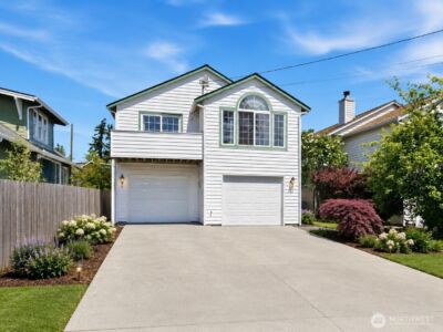 512 N 104th Street , Seattle, WA 98133 - Photo 1