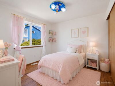 512 N 104th Street , Seattle, WA 98133 - Photo 16