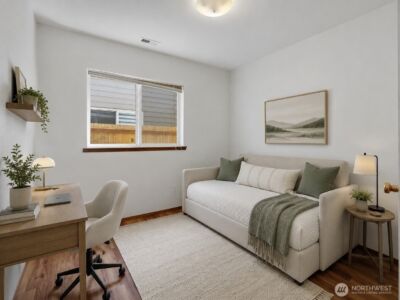 512 N 104th Street , Seattle, WA 98133 - Photo 23