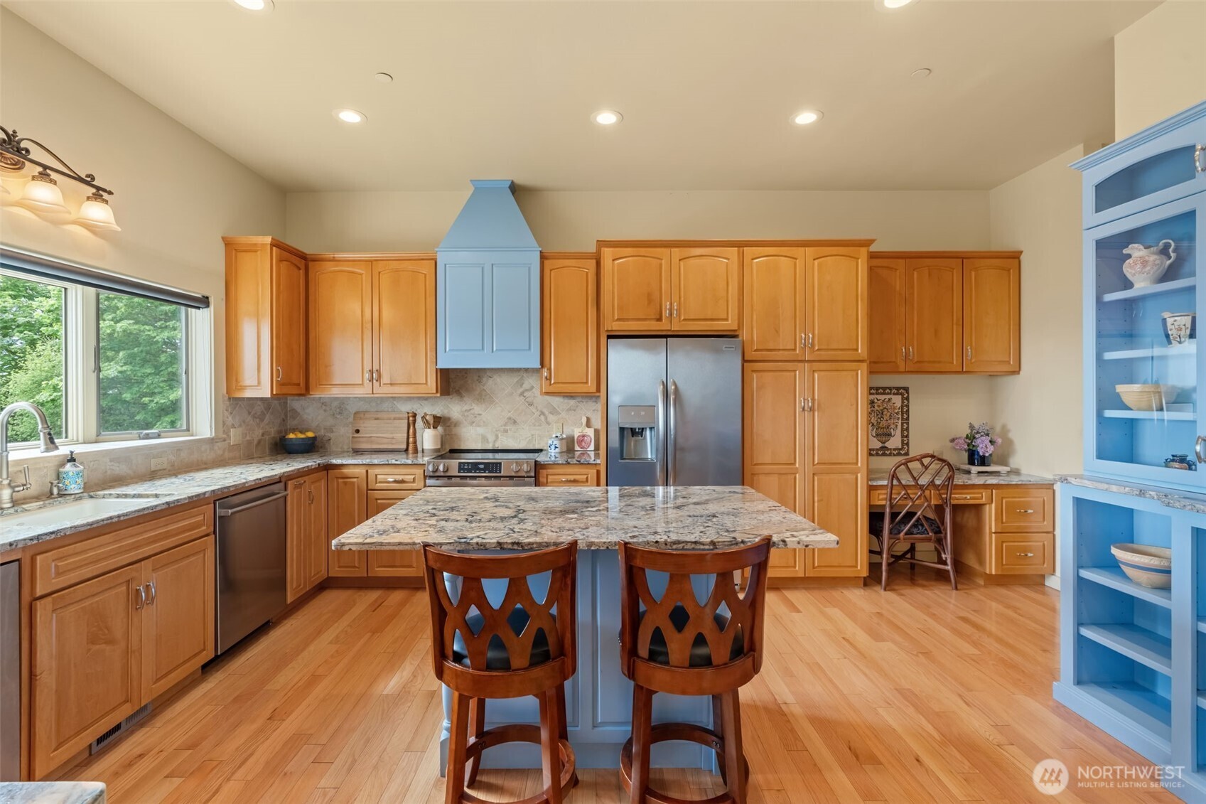 217 Alderwood Drive , Chehalis, WA 98532