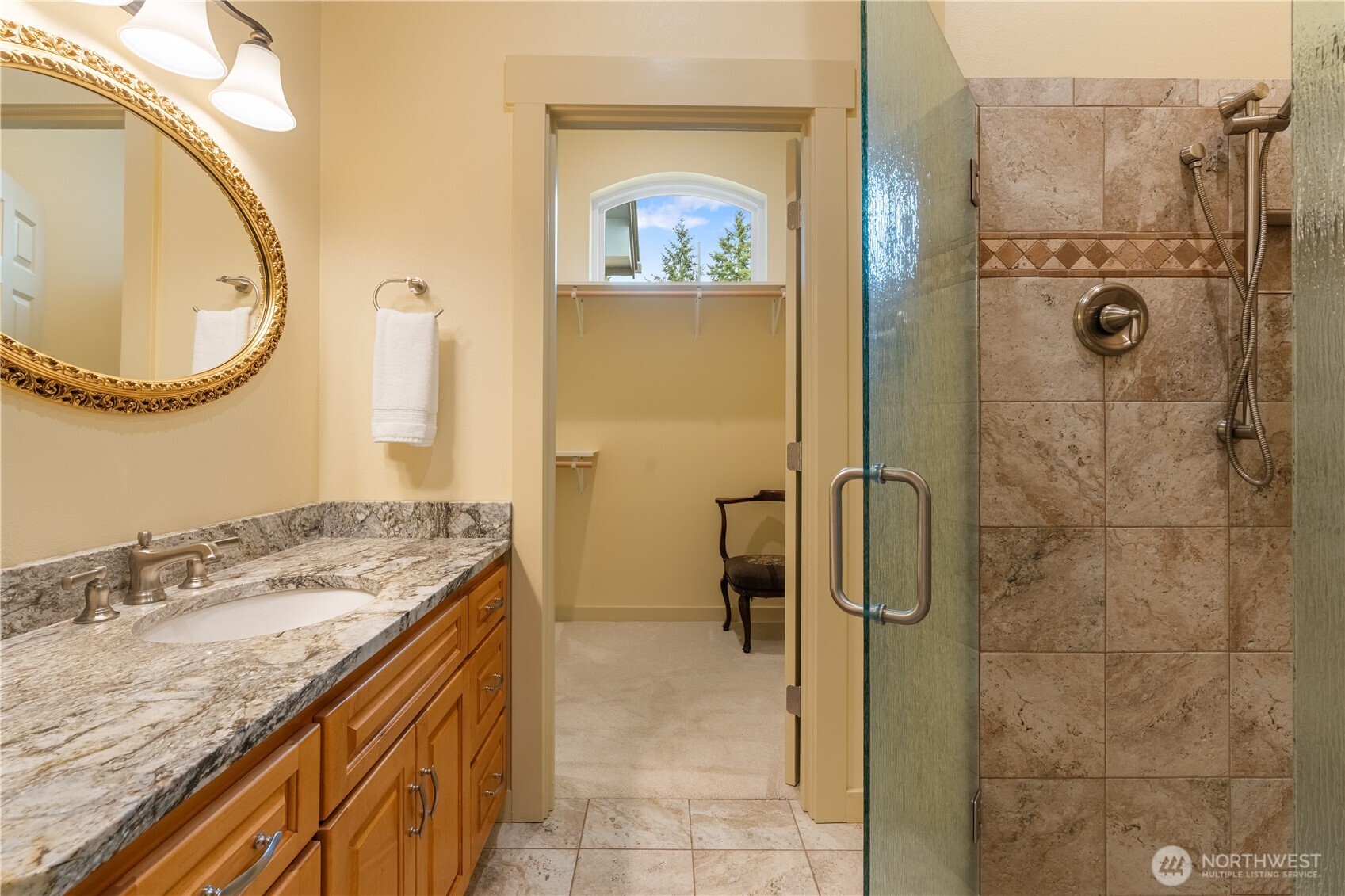 217 Alderwood Drive , Chehalis, WA 98532