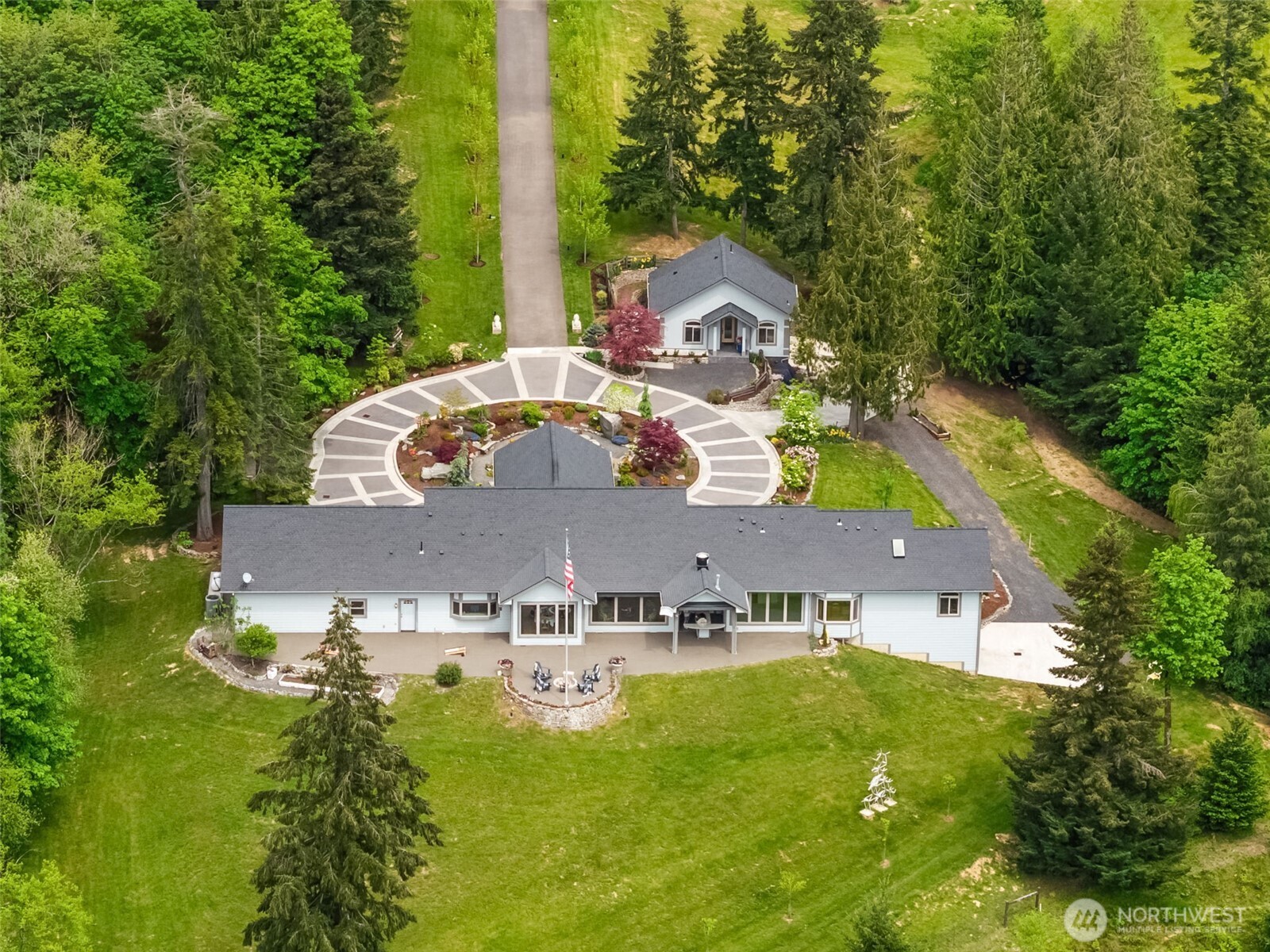 217 Alderwood Drive , Chehalis, WA 98532