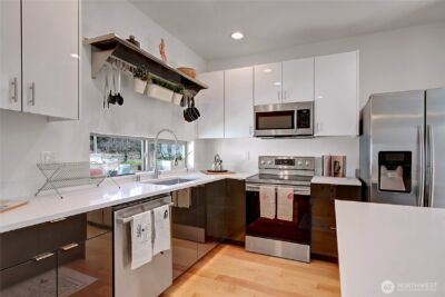 8706 S 42nd Avenue , Seattle, WA 98118 - Photo 5