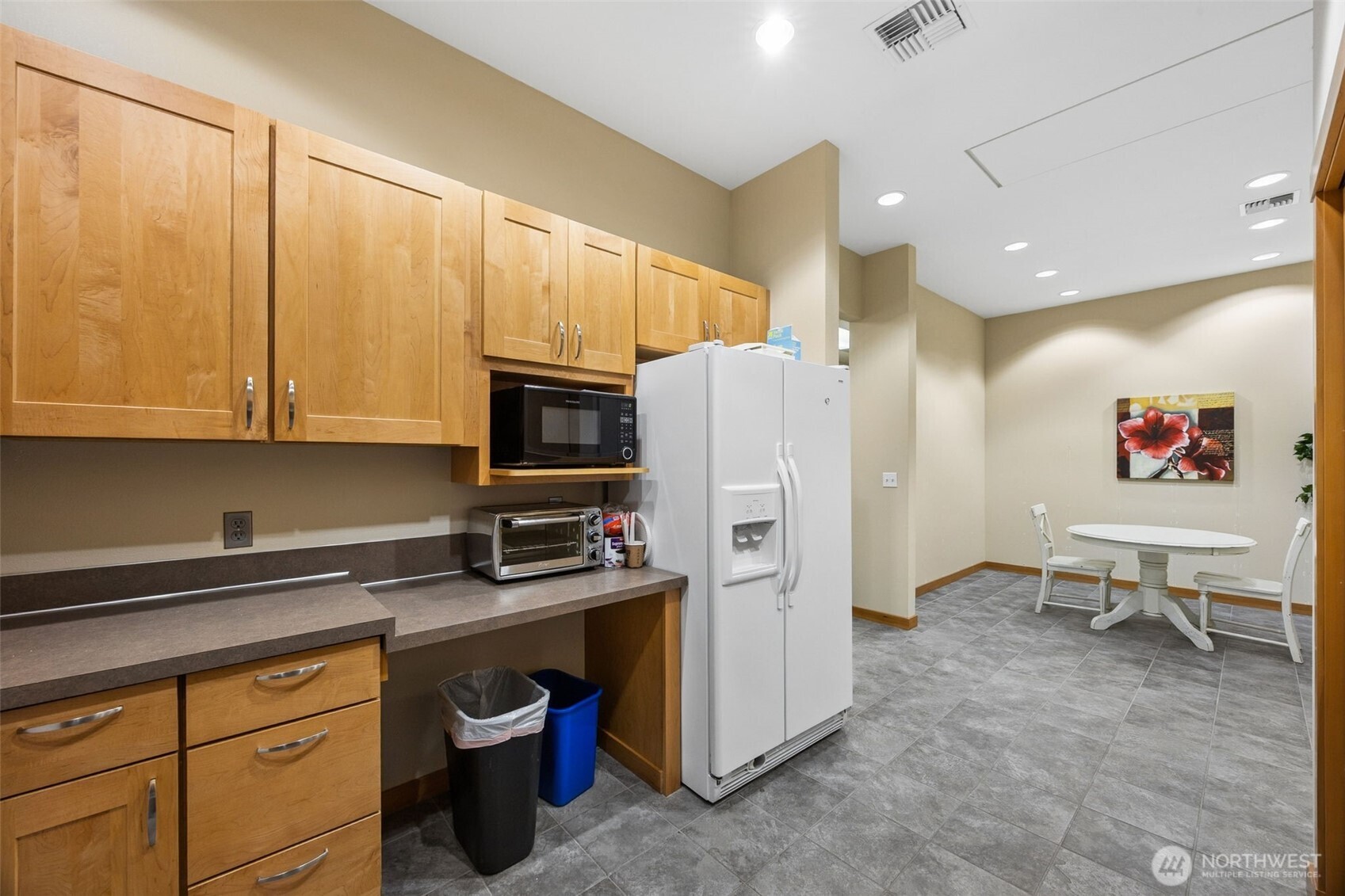 4520 Intelco Loop SE #2, Lacey, WA 98503