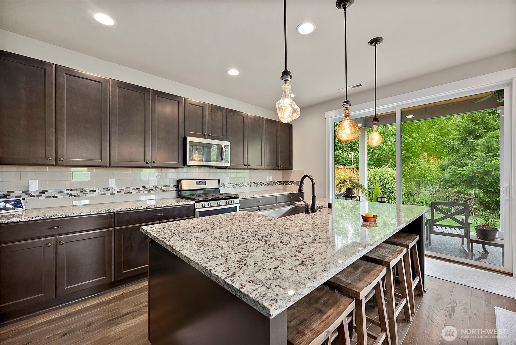 18581 Alpita Court NE, Poulsbo, WA 98370
