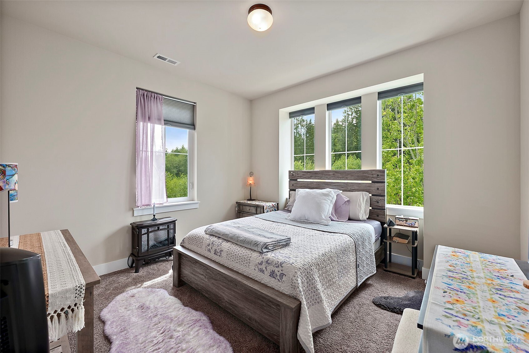 18581 Alpita Court NE, Poulsbo, WA 98370