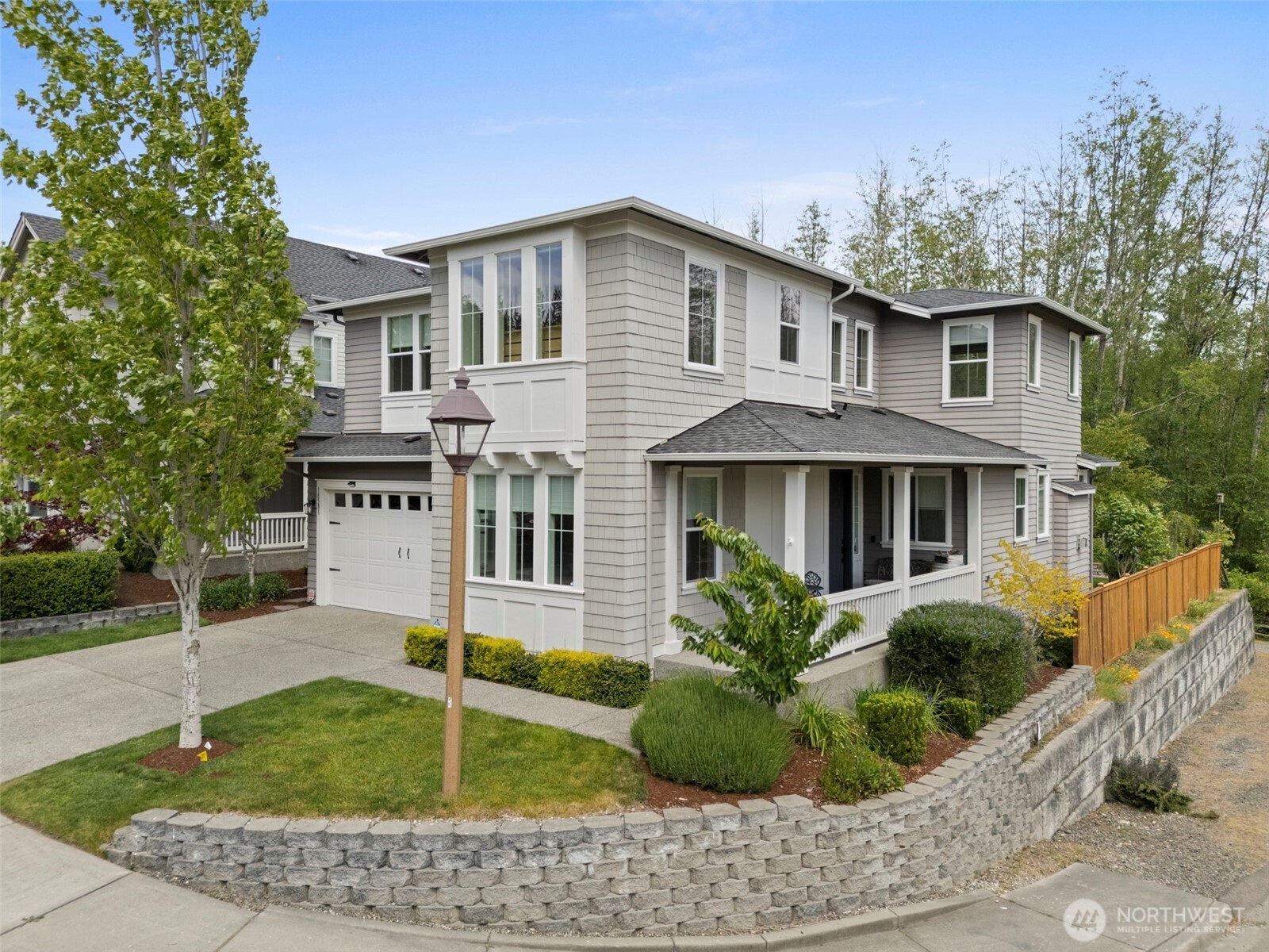 18581 Alpita Court NE, Poulsbo, WA 98370