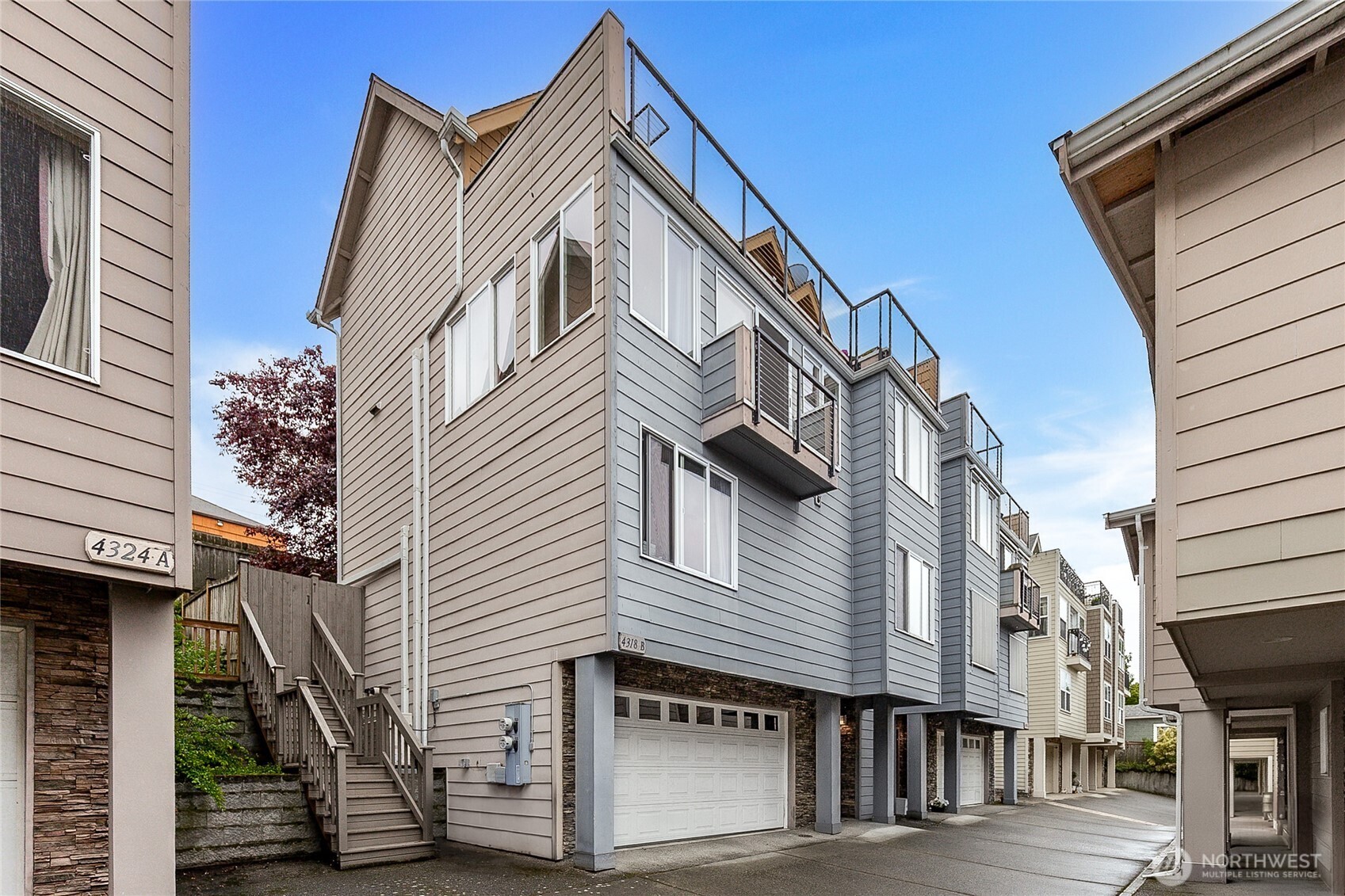 4318 Greenwood Avenue N #B, Seattle, WA 98103