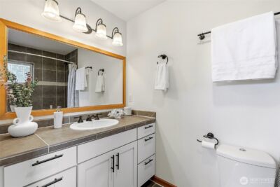 806 N 49th Street , Seattle, WA 98103 - Photo 17
