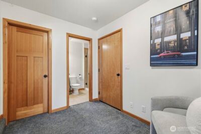 806 N 49th Street , Seattle, WA 98103 - Photo 21