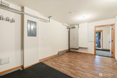 806 N 49th Street , Seattle, WA 98103 - Photo 24