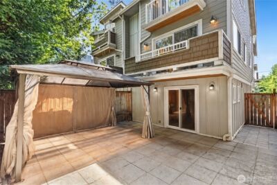 806 N 49th Street , Seattle, WA 98103 - Photo 27