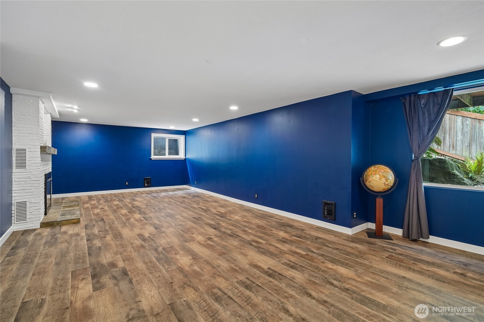 4208 SW Roxbury Street , Seattle, WA 98136