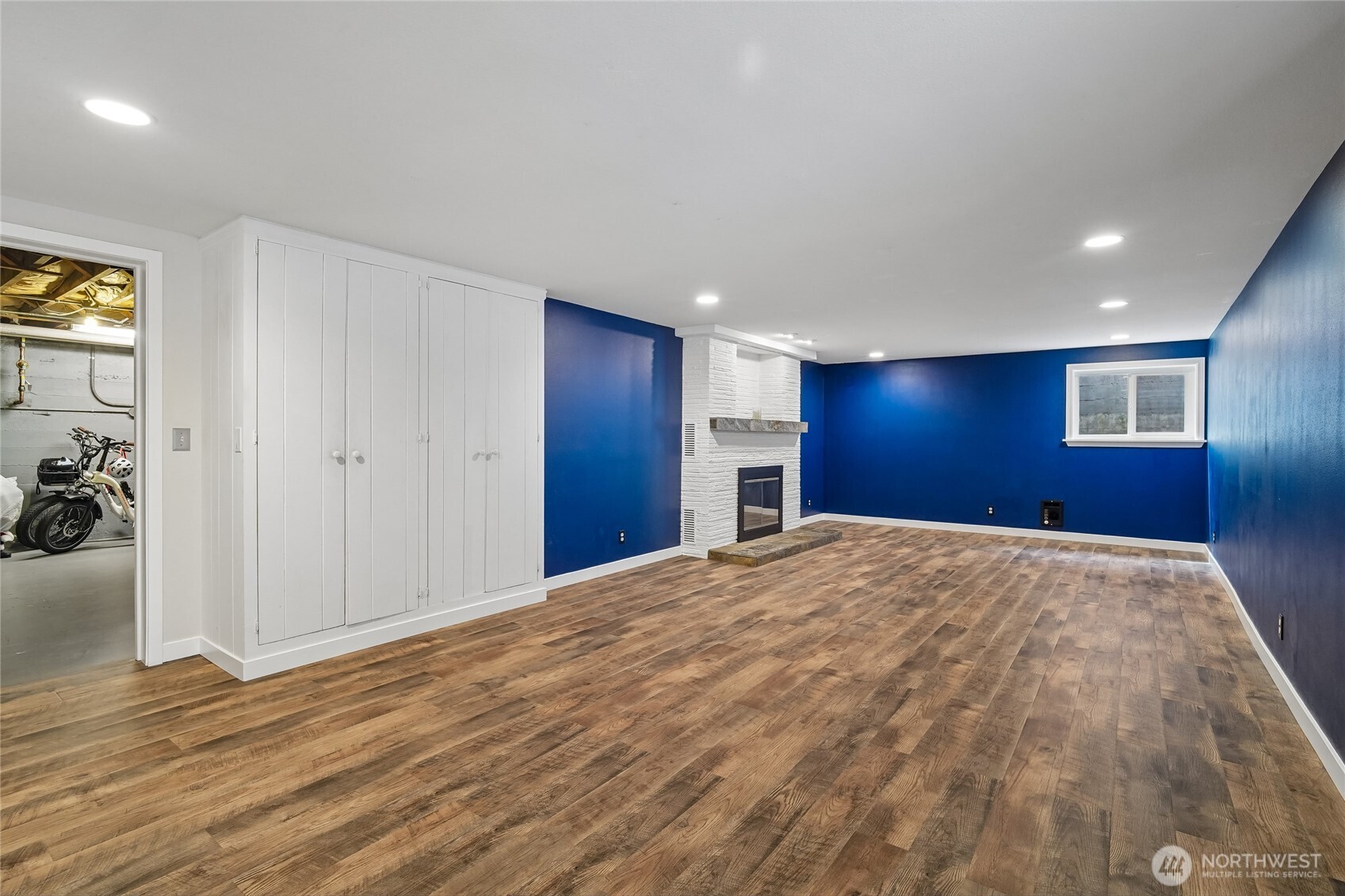4208 SW Roxbury Street , Seattle, WA 98136