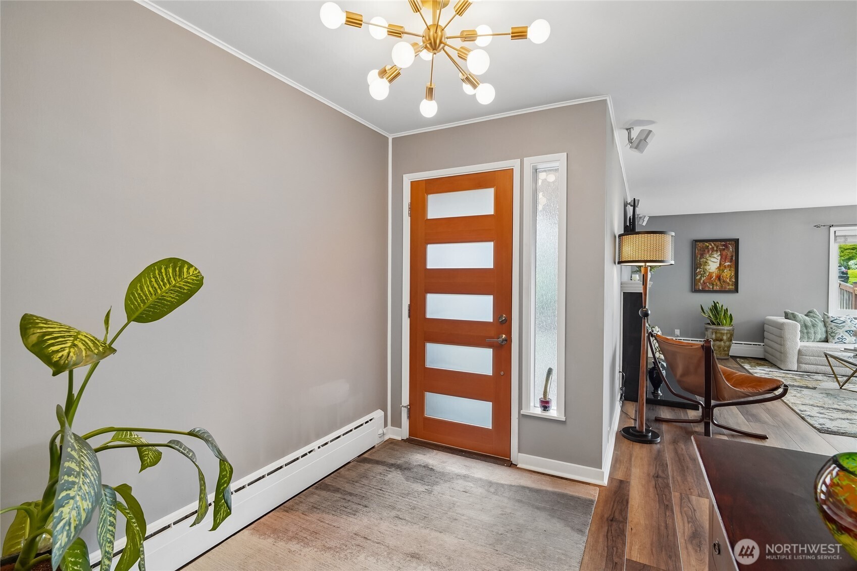 4208 SW Roxbury Street , Seattle, WA 98136