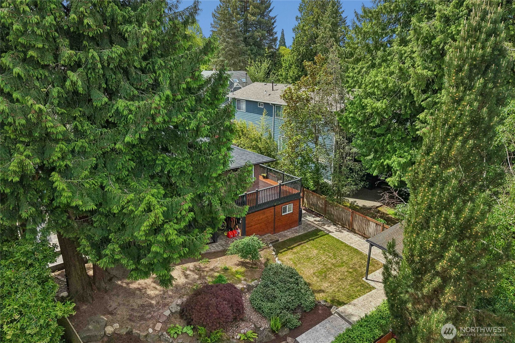 4208 SW Roxbury Street , Seattle, WA 98136