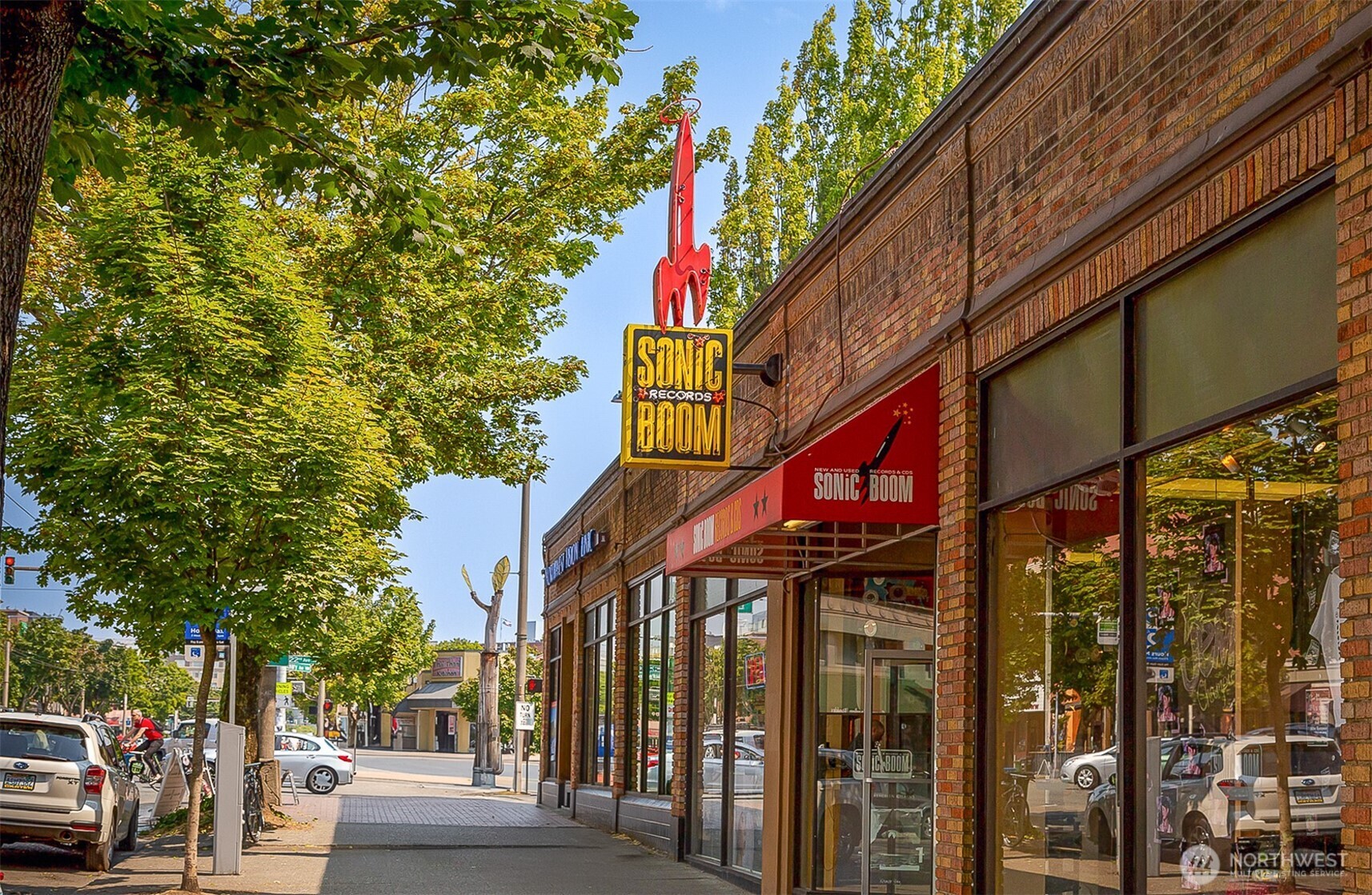 2830 NW 56th Street #203, Seattle, WA 98107