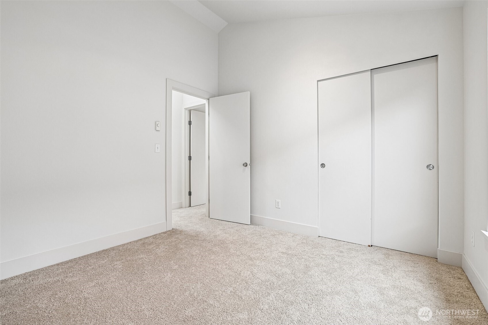 8128 Wolcott Avenue S, Seattle, WA 98118