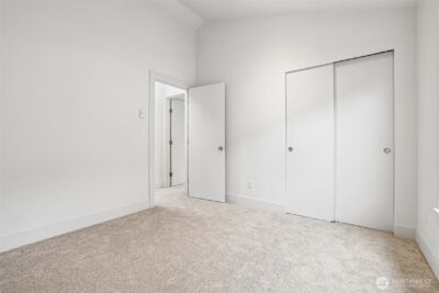 8128 Wolcott Avenue S, Seattle, WA 98118 - Photo 14