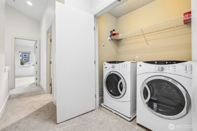 8128 Wolcott Avenue S, Seattle, WA 98118 - Photo 17