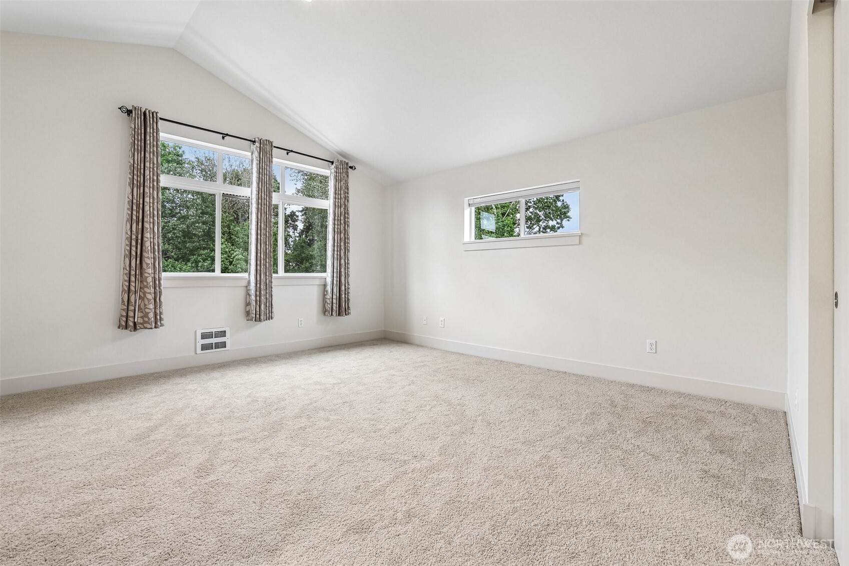 8128 Wolcott Avenue S, Seattle, WA 98118