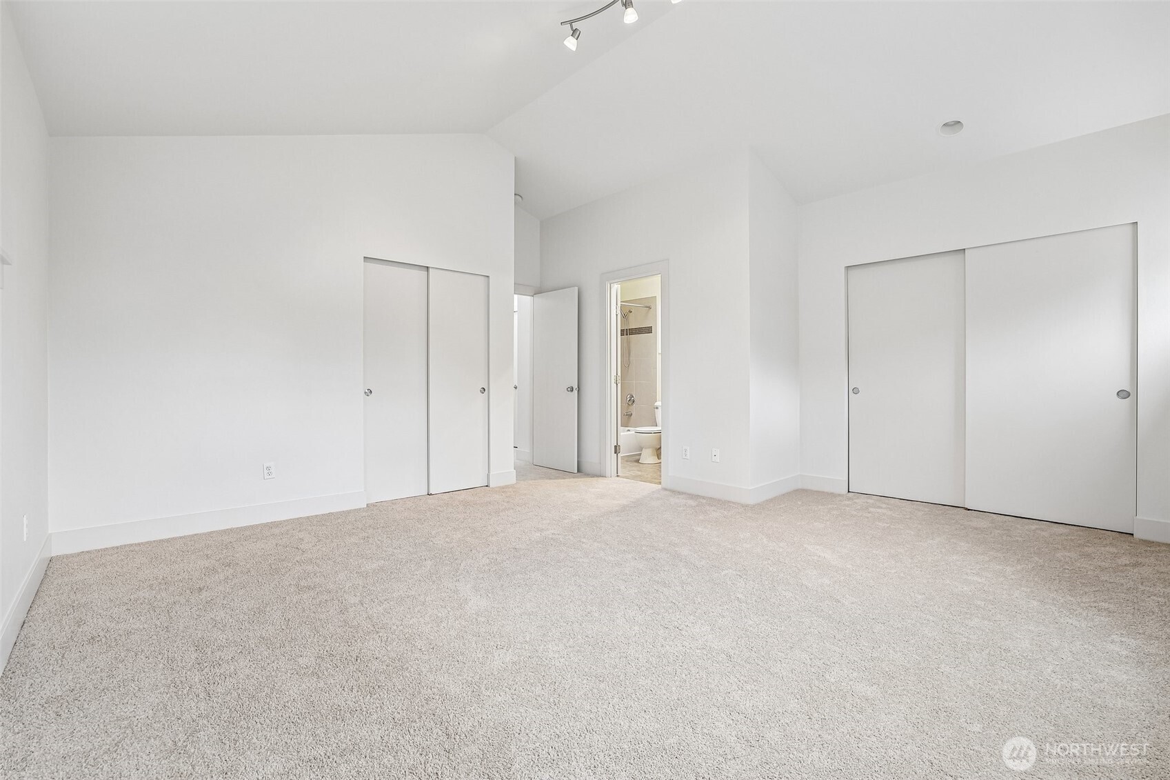 8128 Wolcott Avenue S, Seattle, WA 98118