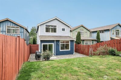 8128 Wolcott Avenue S, Seattle, WA 98118 - Photo 26