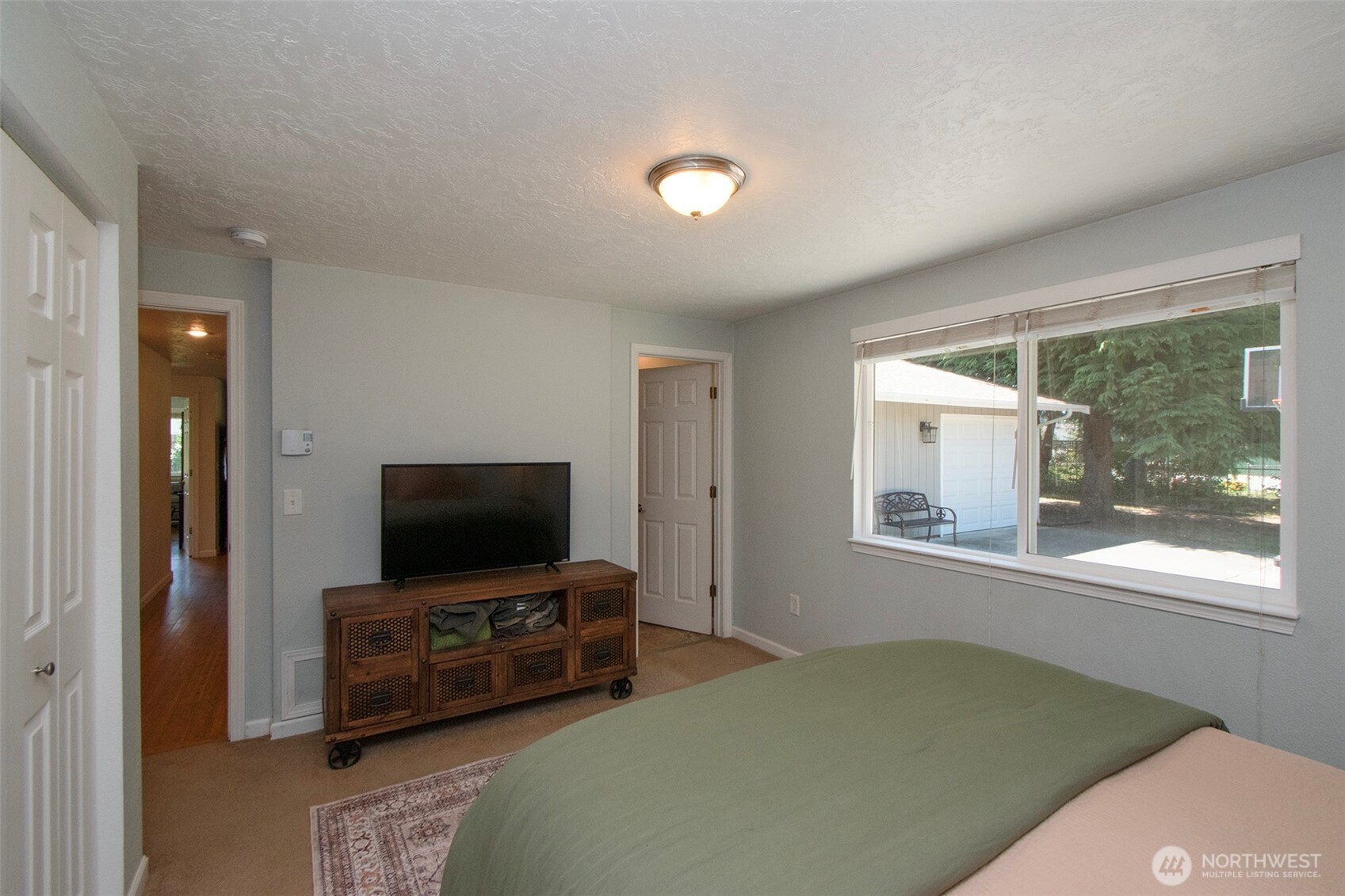 221 McComb Lane , Sequim, WA 98382