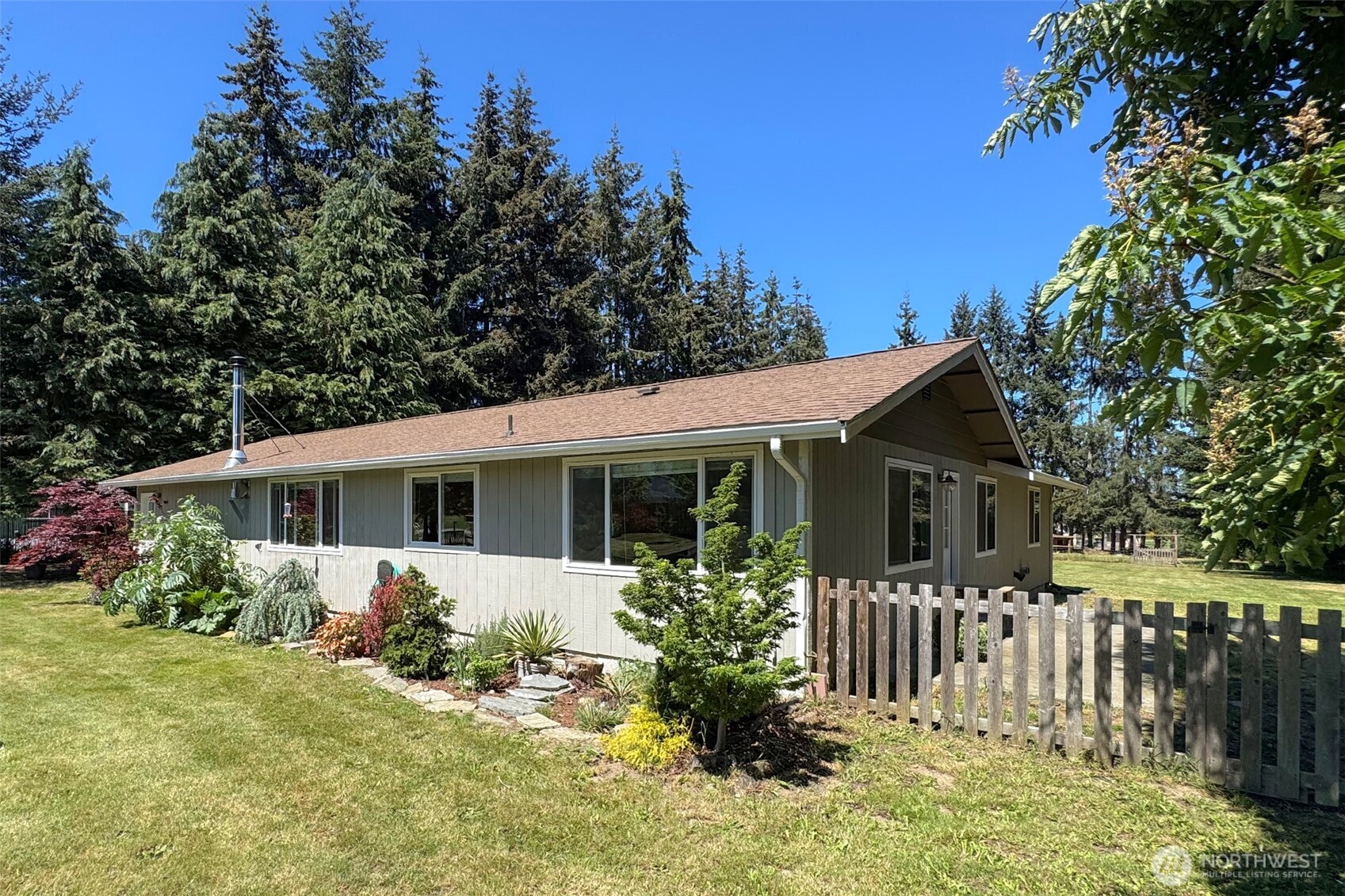 221 McComb Lane , Sequim, WA 98382
