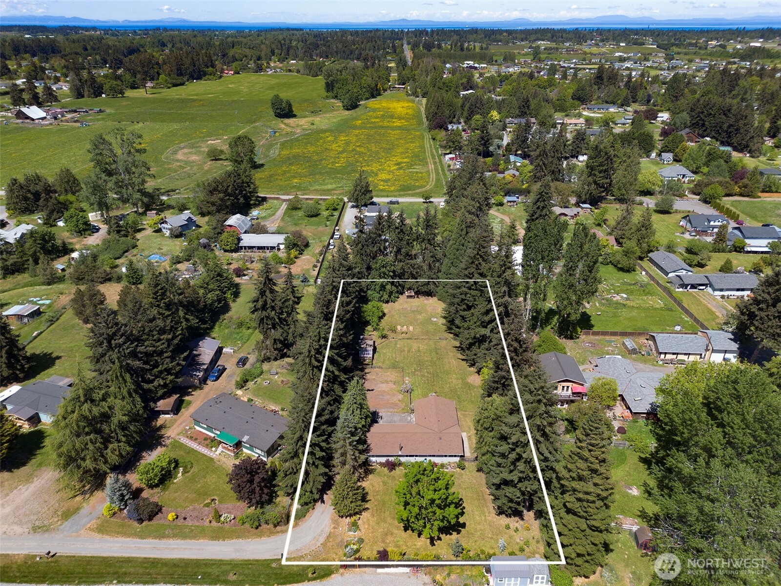 221 McComb Lane , Sequim, WA 98382