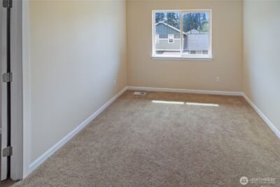 9815 198th Street E, Graham, WA 98338 - Photo 14