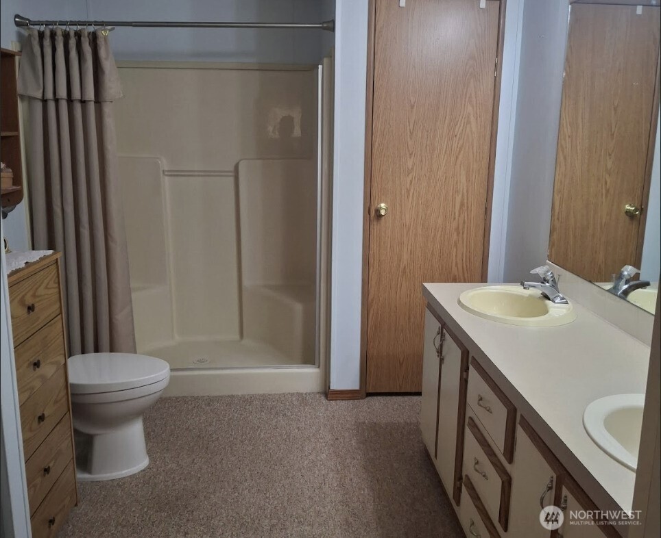 504 Taylor Street , Ryderwood, WA 98581