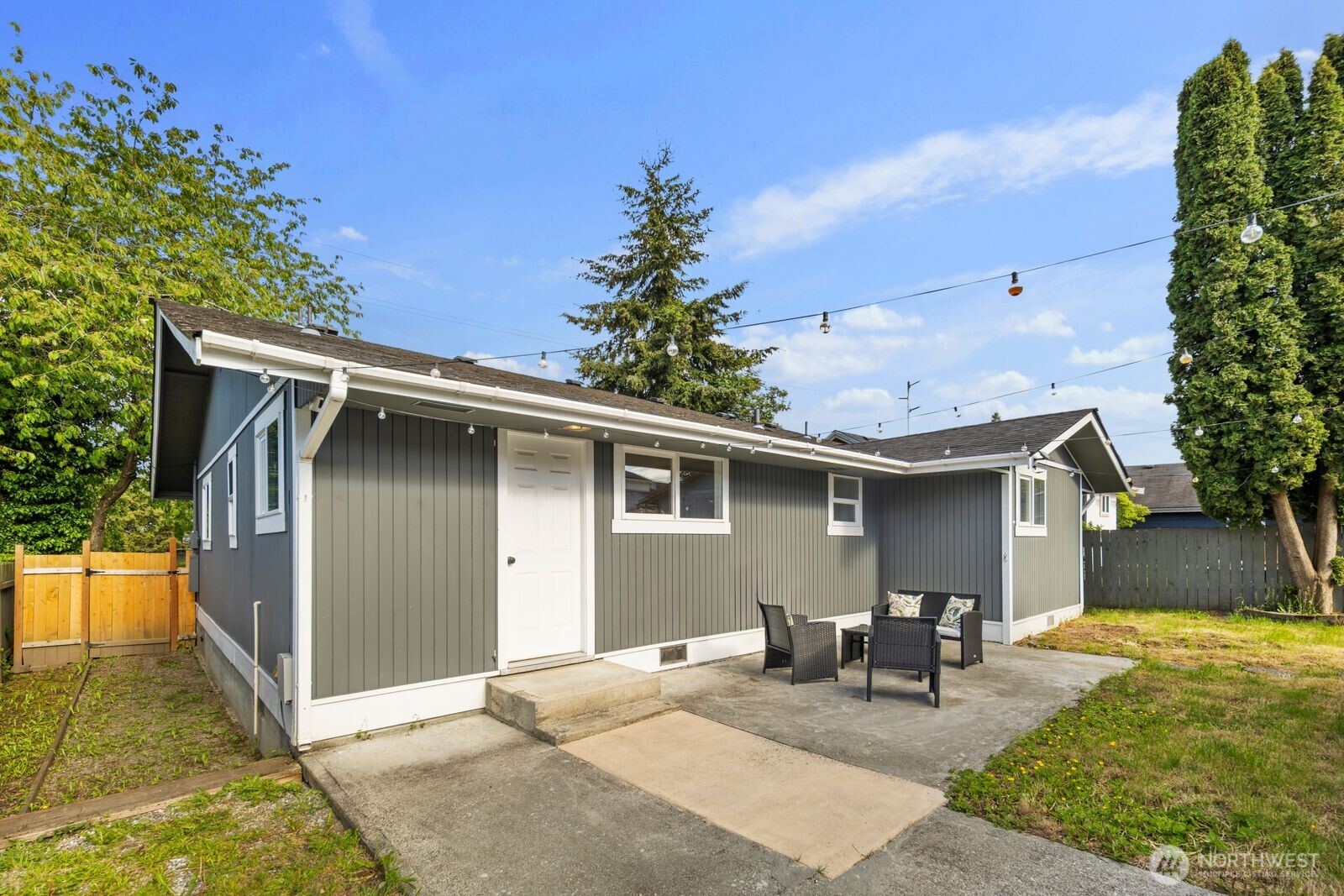 6106 Commercial Avenue , Everett, WA 98203
