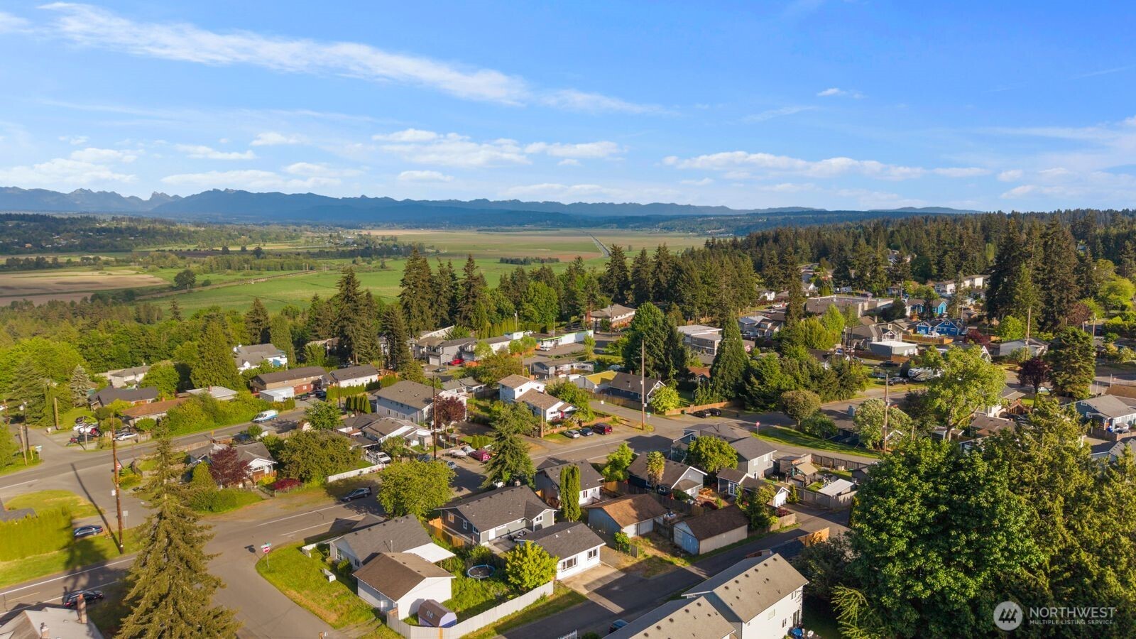 6106 Commercial Avenue , Everett, WA 98203