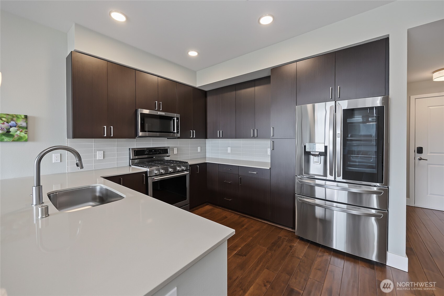 50 Pine Street #202, Edmonds, WA 98020