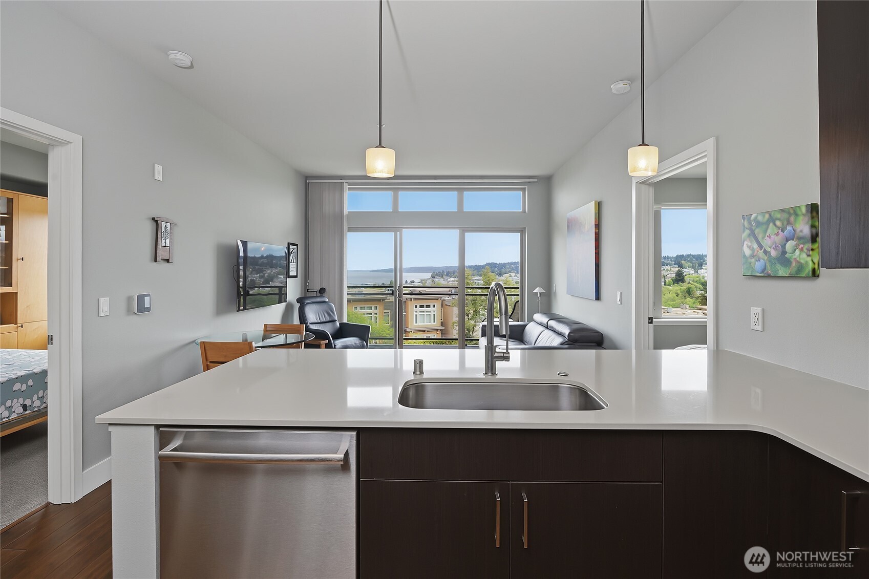 50 Pine Street #202, Edmonds, WA 98020