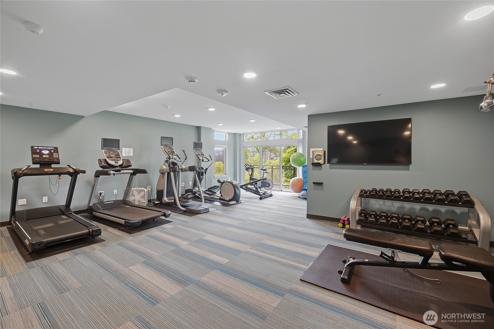50 Pine Street #202, Edmonds, WA 98020
