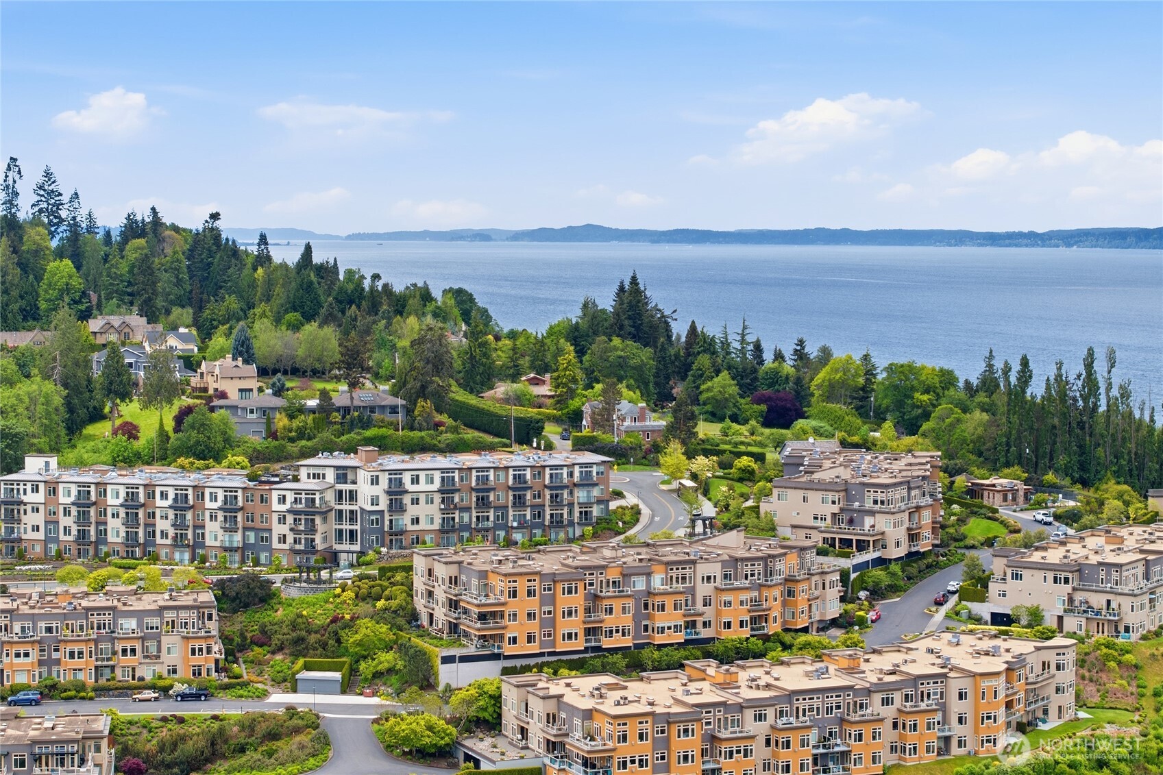 50 Pine Street #202, Edmonds, WA 98020