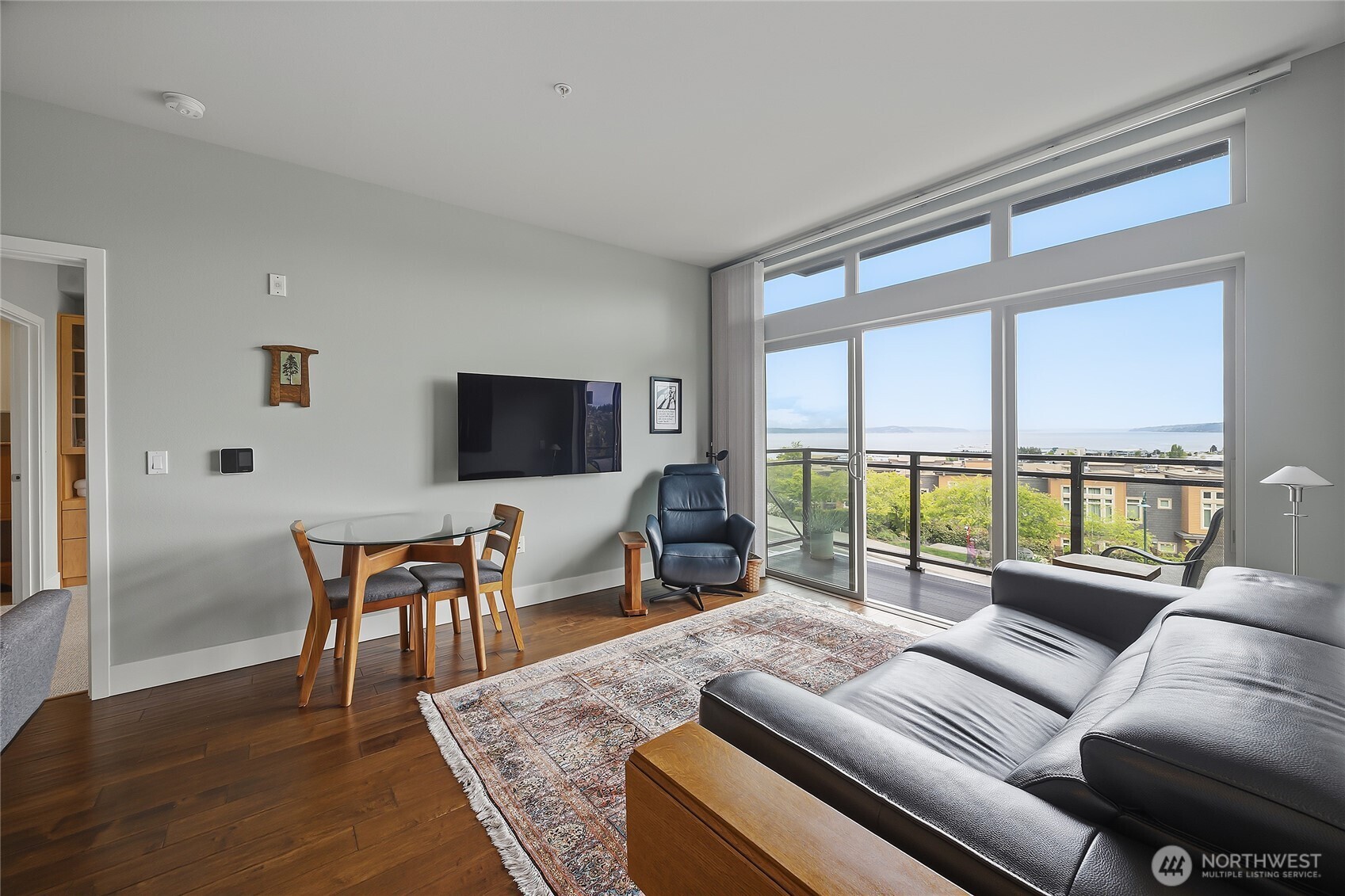 50 Pine Street #202, Edmonds, WA 98020