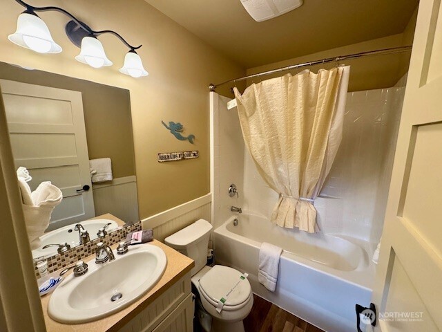 95 Honeysuckle Lane , Oroville, WA 98844