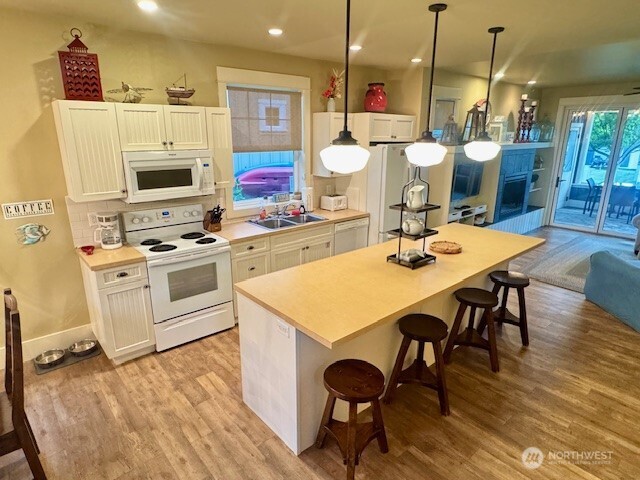 95 Honeysuckle Lane , Oroville, WA 98844