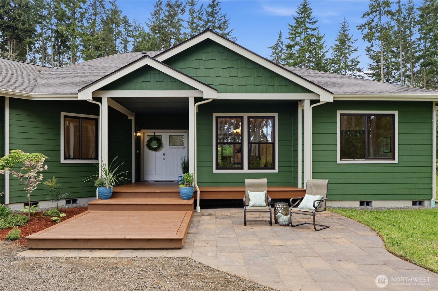 8283 NE 360th Street , Kingston, WA 98346