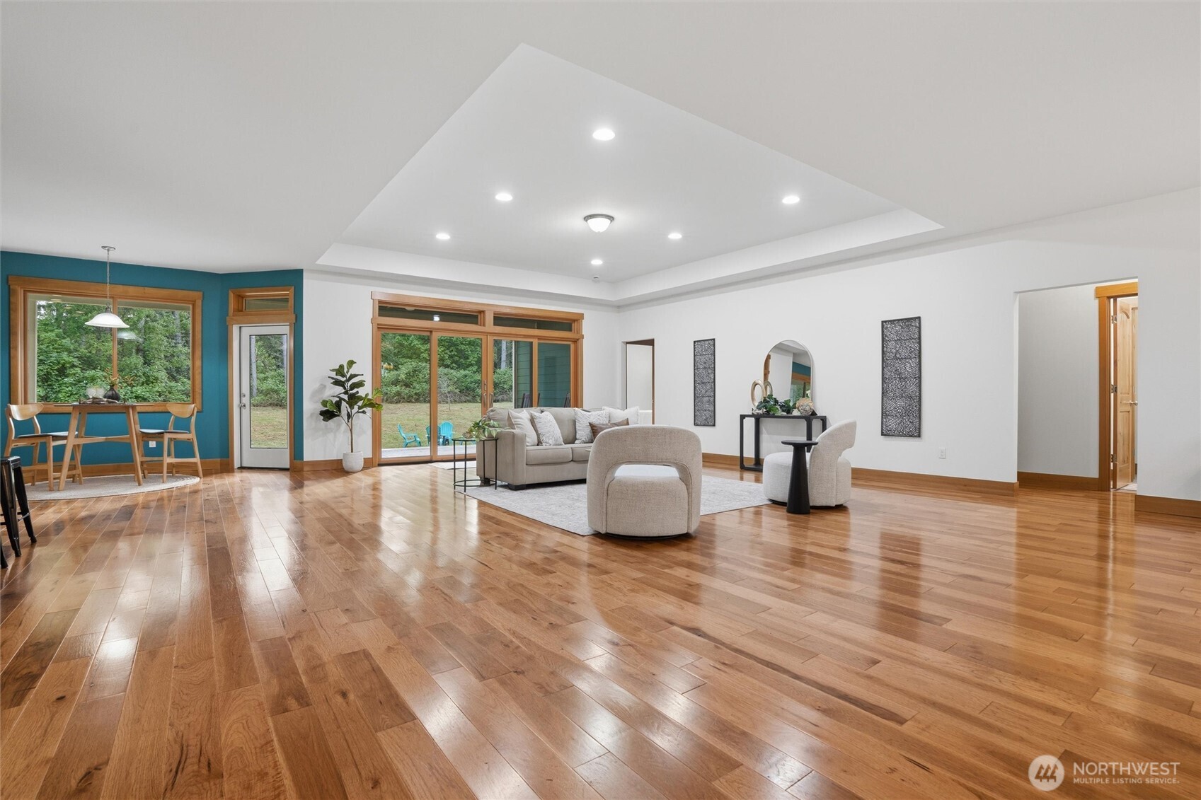 8283 NE 360th Street , Kingston, WA 98346