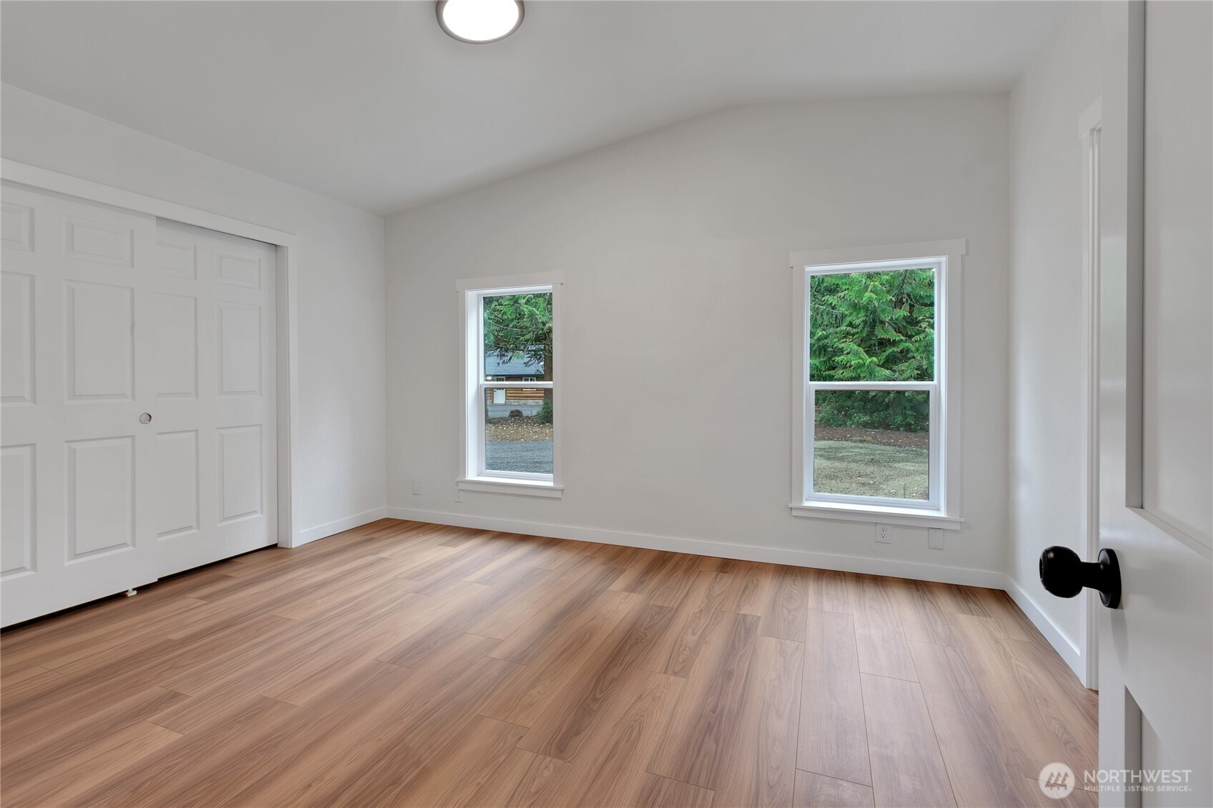 2074 W Cloquallum Road , Shelton, WA 98584