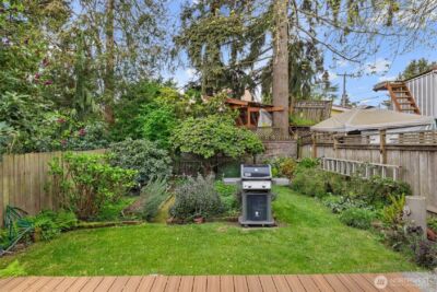 6553 21st Avenue NW, Seattle, WA 98117-5745 - Photo 20