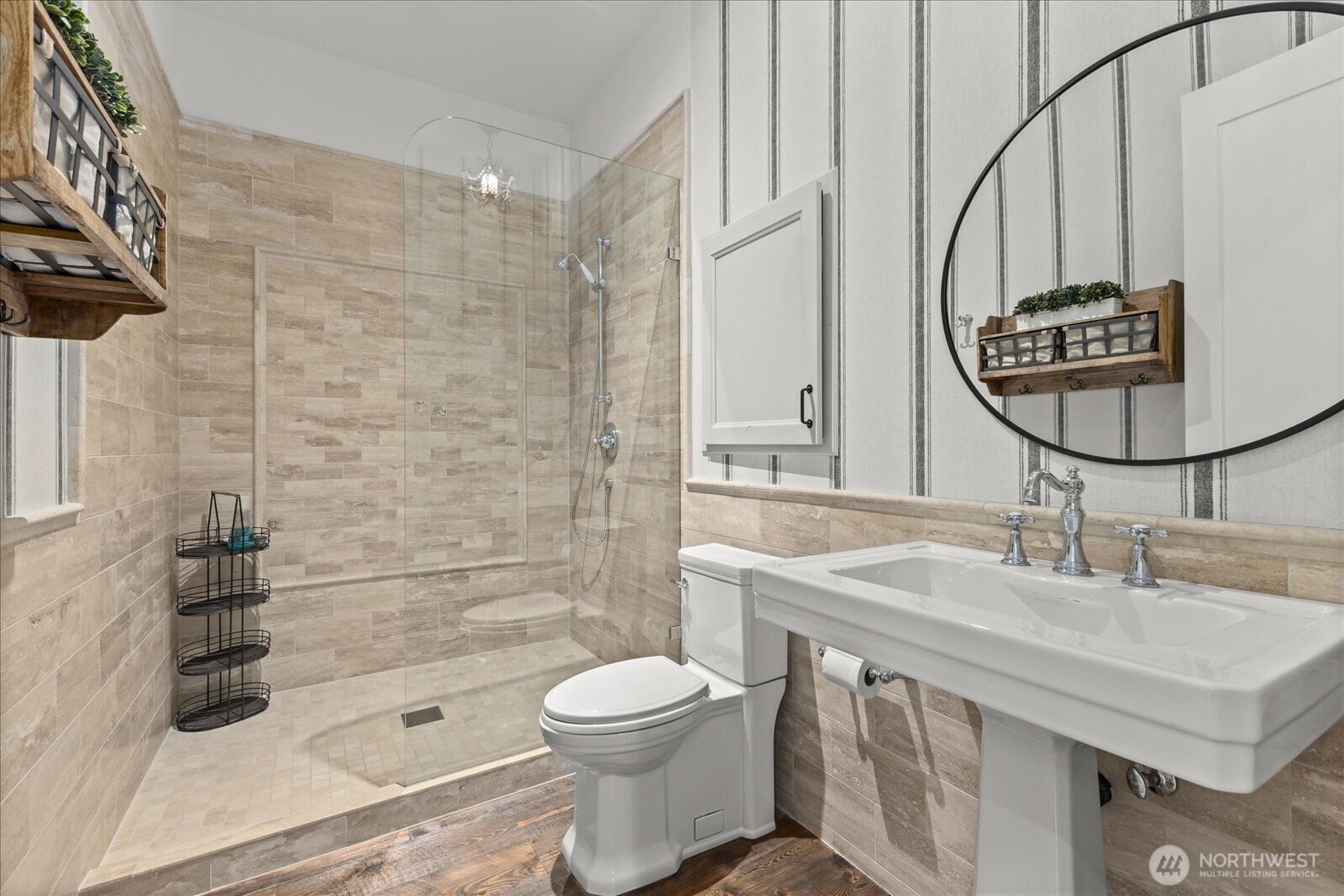 1723 N 128th Street , Seattle, WA 98133-7726