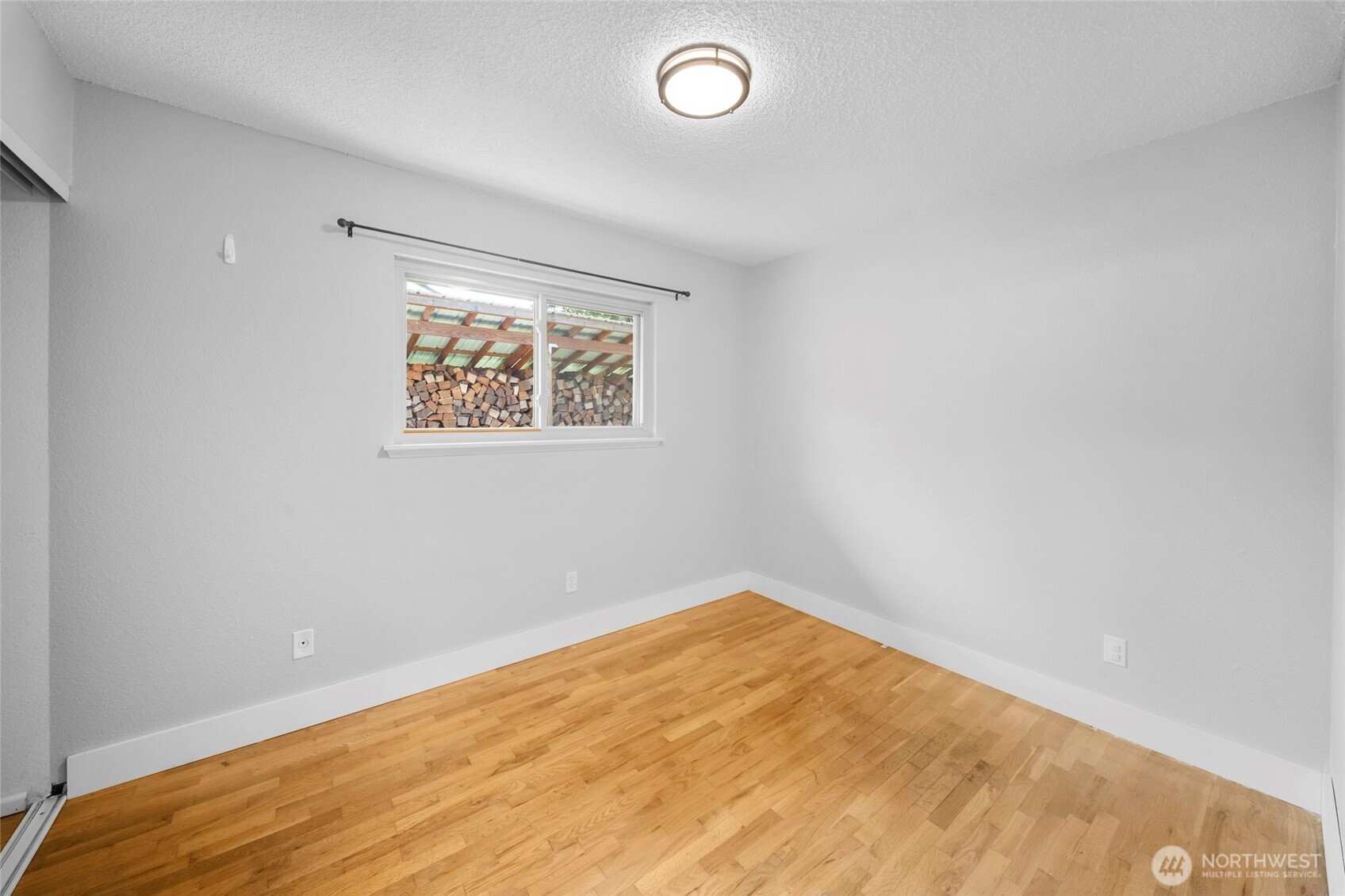 6813 5th Way SE, Lacey, WA 98503